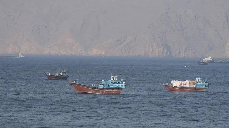 Cara Jaringan Minyak Iran Menembus Sanksi Internasional di Perairan Asia Tenggara
