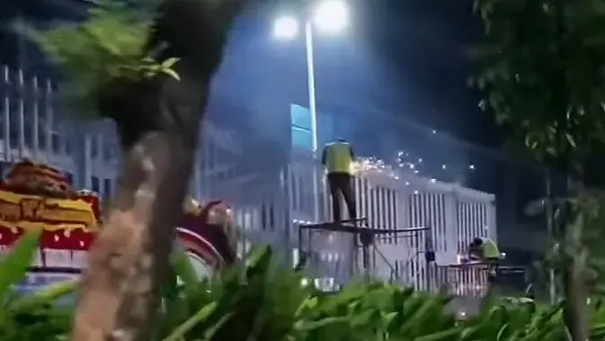 Memahami Langkah Gubernur DKI Jakarta Menertibkan Pagar Tinggi di Pusat Perbelanjaan