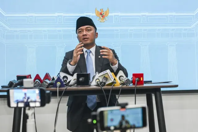 Langkah-Langkah Menganalisis Isu Reshuffle Kabinet Merah Putih Agustus 2026