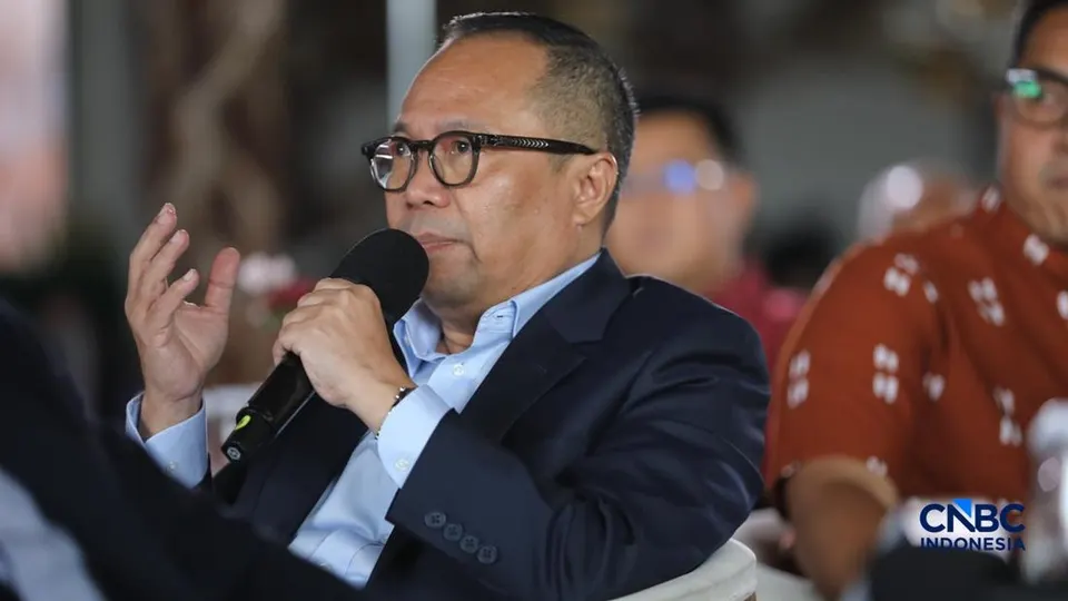 Strategi Mengatasi Hambatan Ekspor Industri Nikel di Tengah Aturan Logam Tanah Jarang