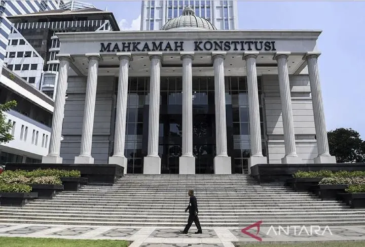 Putusan Mahkamah Konstitusi Terkait Anggaran MBG dan Dampaknya Bagi Dana Pendidikan