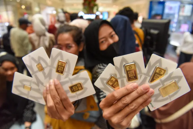 Panduan Menghitung Biaya Beli dan Jual Kembali Emas Antam di Tengah Fluktuasi Harga